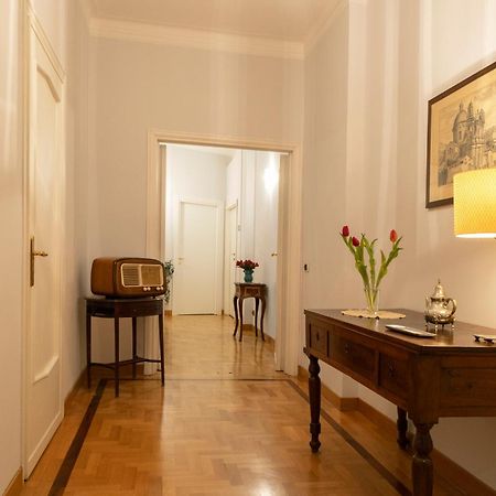 B&B A Casa Di Tiziana - Roma Buitenkant foto